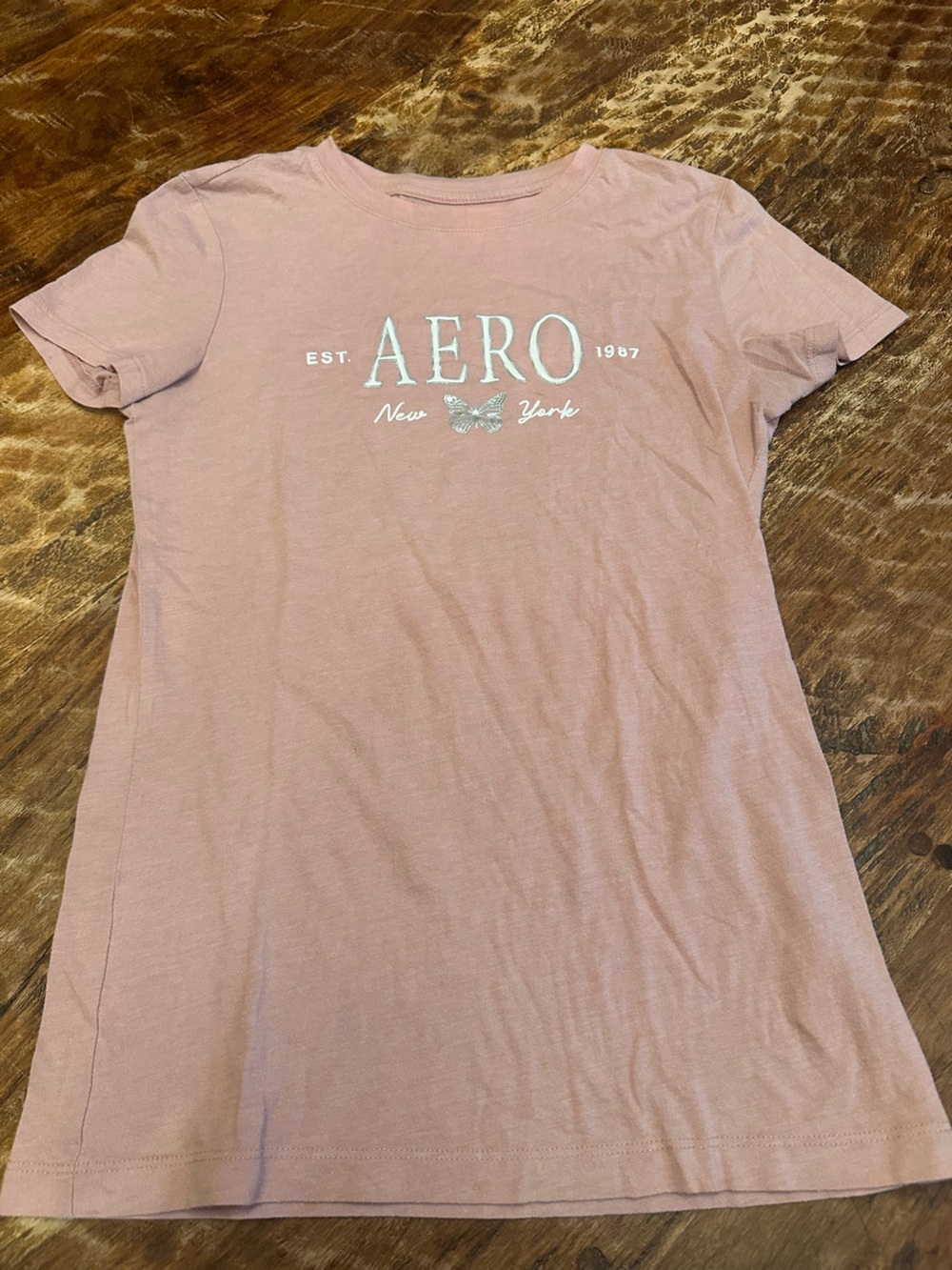 Aeropostale Dusty Rose 'Classic Crew' Graphic T-Shirt- Size S
